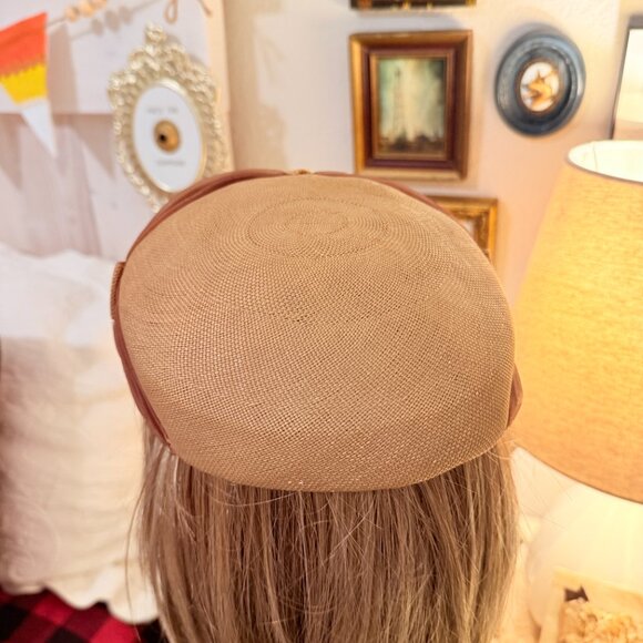 1950's Fascinator hat by Coralie - Picture 5 of 17